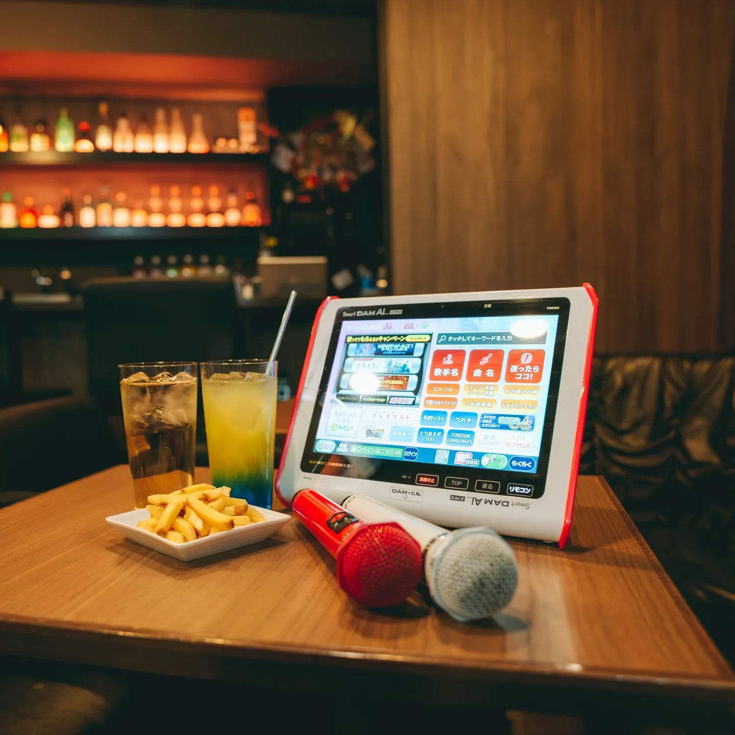 こんばんは、皆さん！🎤✨夜を楽しむ準備はできていますか？Ba...