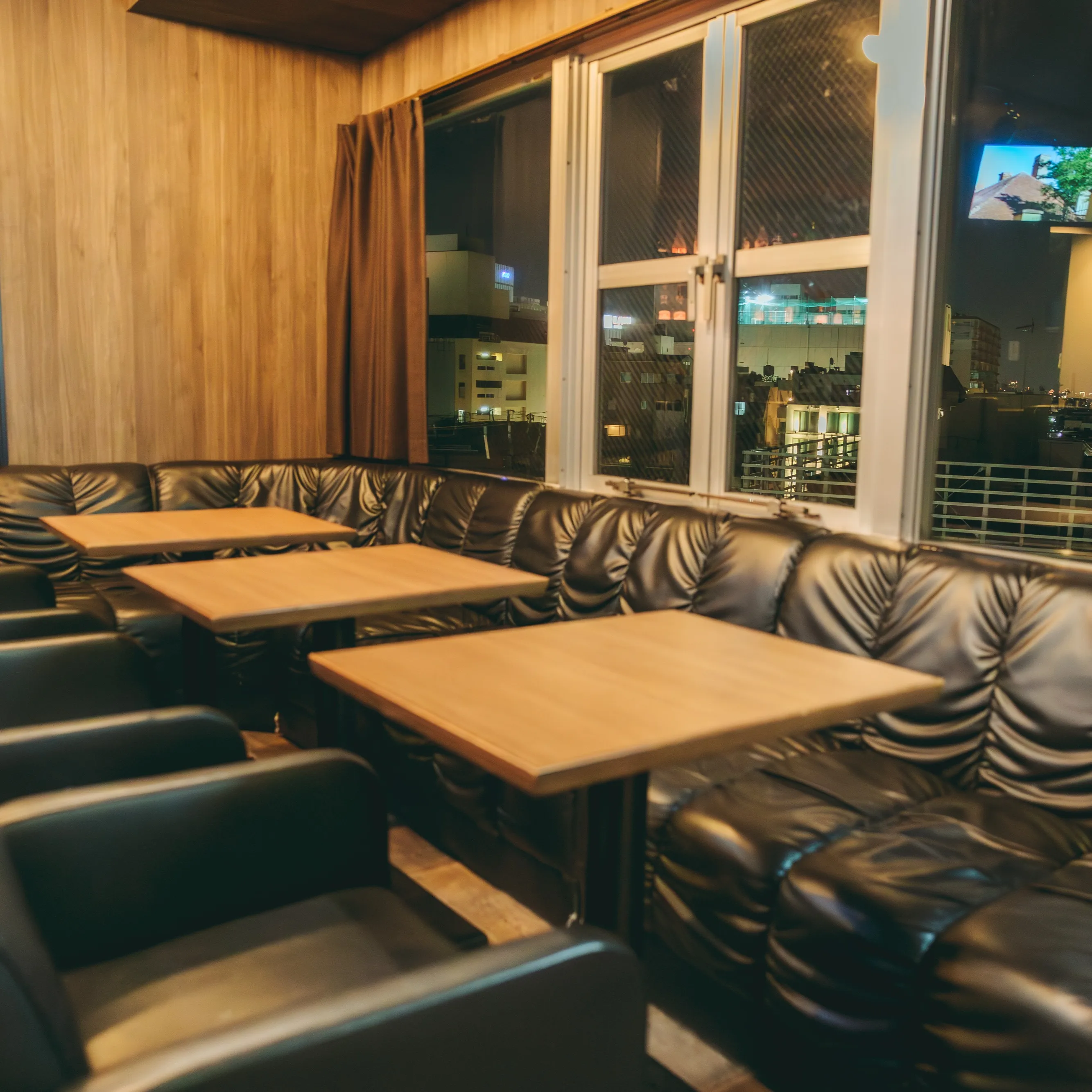 乾杯の準備はできていますか？🍸こちらはBar ubiです！ど...